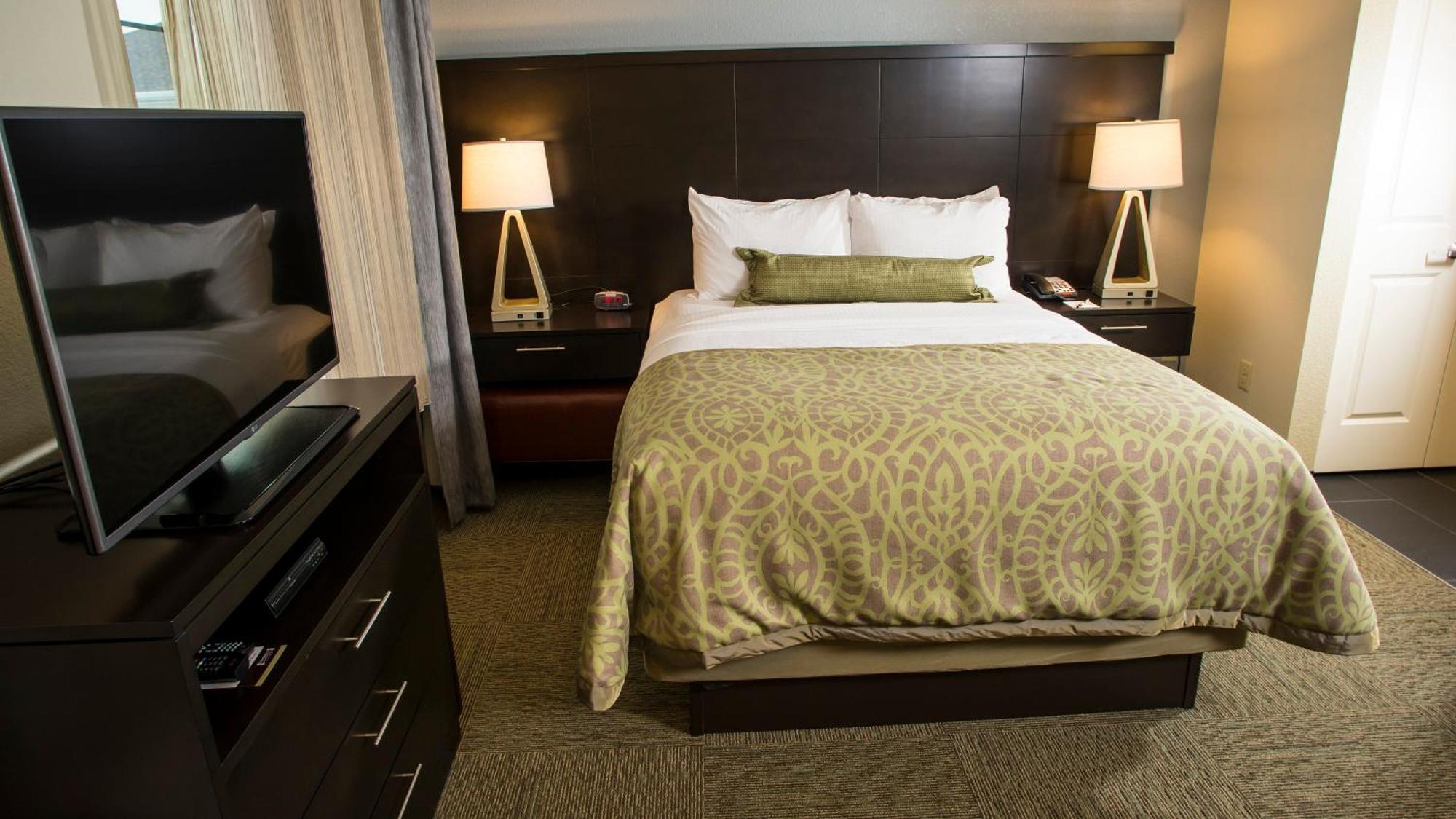 Staybridge Suites Lexington By Ihg Exterior photo
